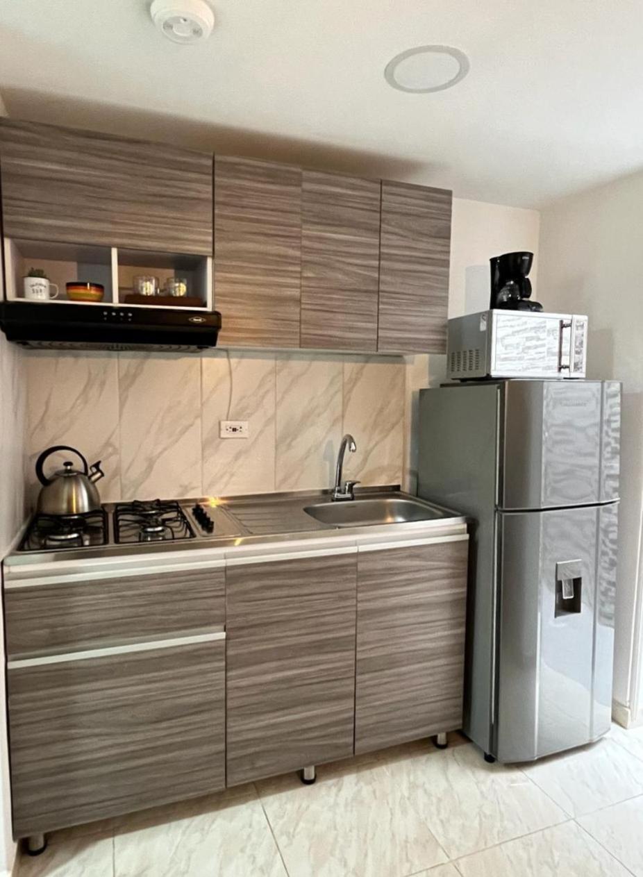 Casa Bonita Salento - Suite Para Parejas O Alojamiento En Grupos ภายนอก รูปภาพ