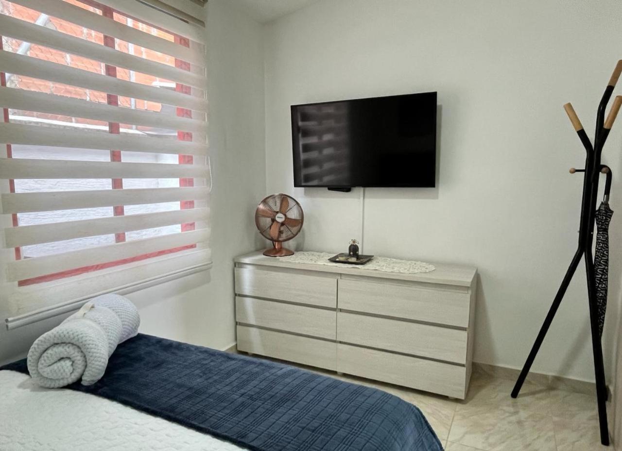 Casa Bonita Salento - Suite Para Parejas O Alojamiento En Grupos ภายนอก รูปภาพ